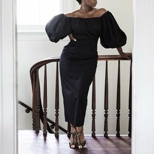 Beulah Black Off-Shoulder Midi Dress with Puff Sleeves size small